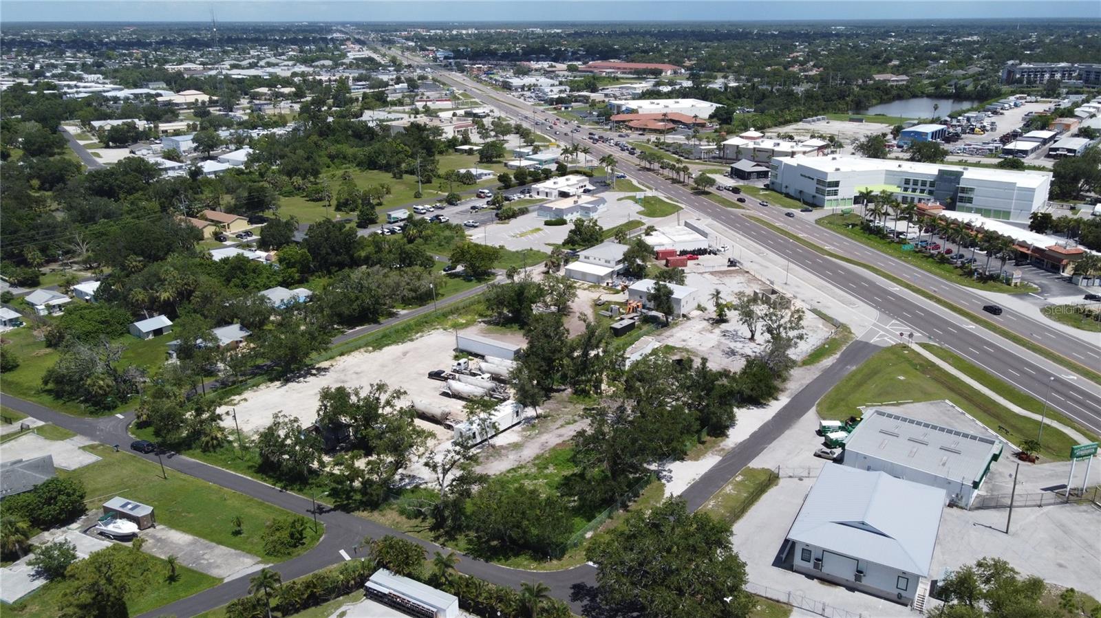 SIBLEYS CHARLOTTE HARBOR - Commercial Sale