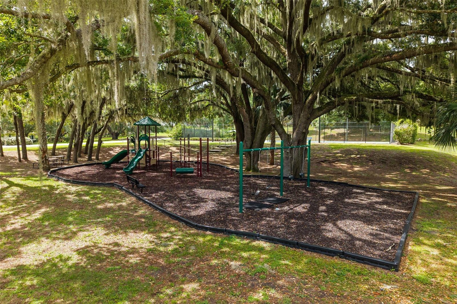UPSON DOWNS SUB - Residential