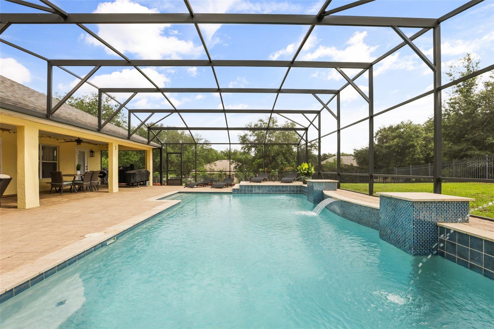 UPSON DOWNS SUB - Residential