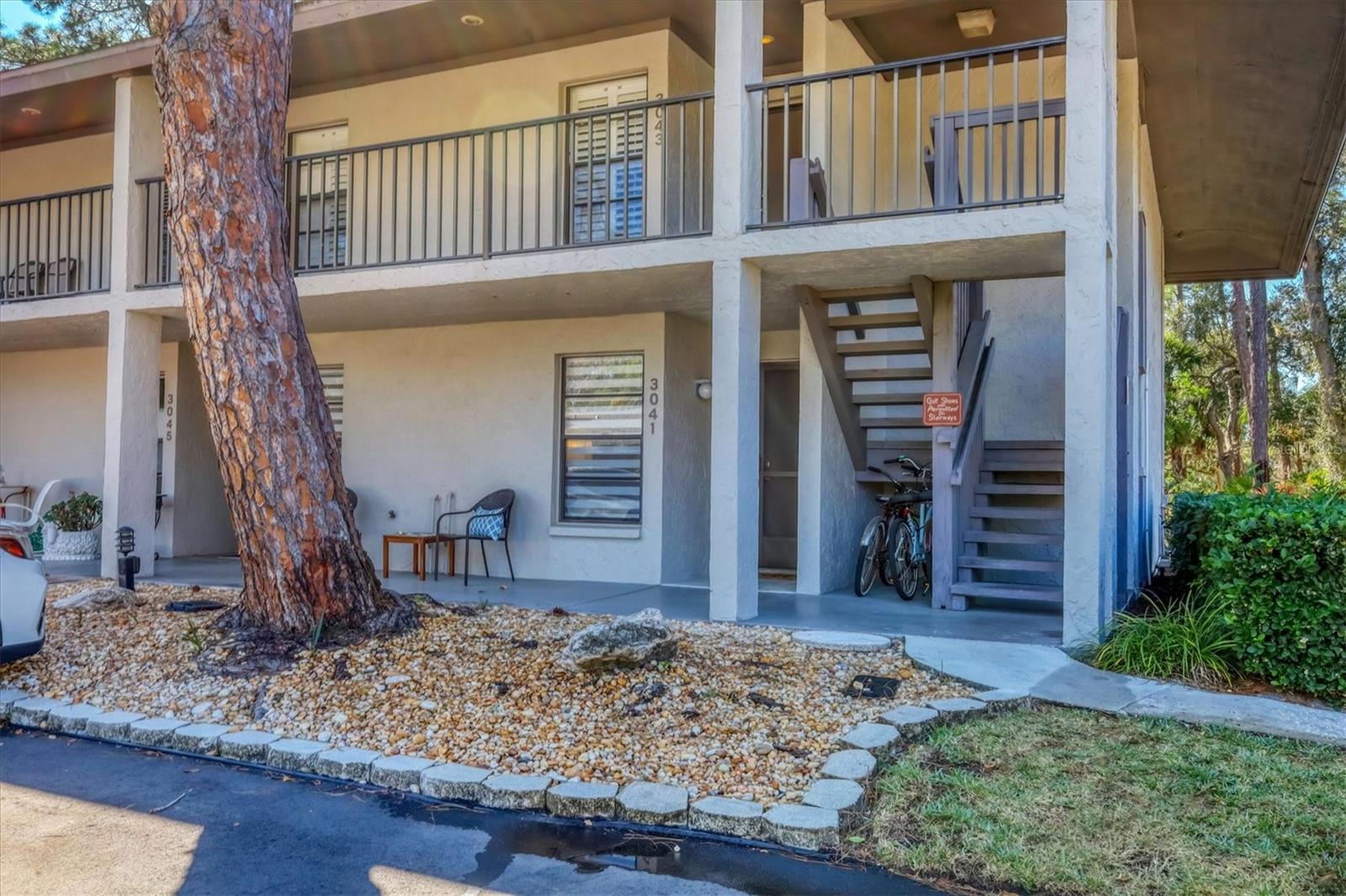 QUAIL HOLLOW - Residential