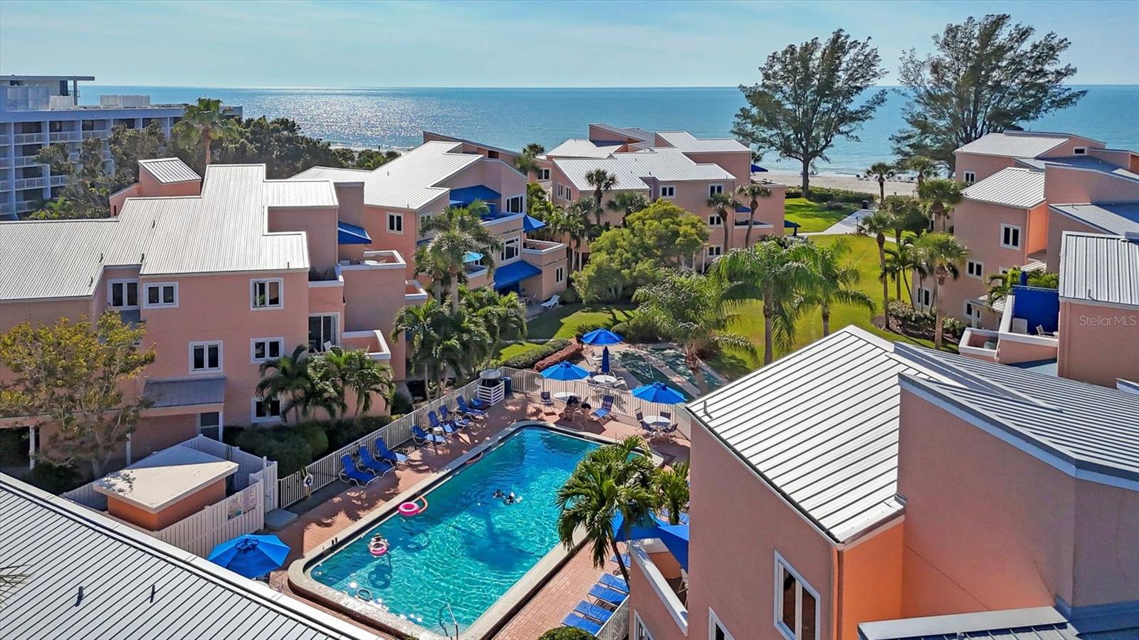 SAND CAY - Residential