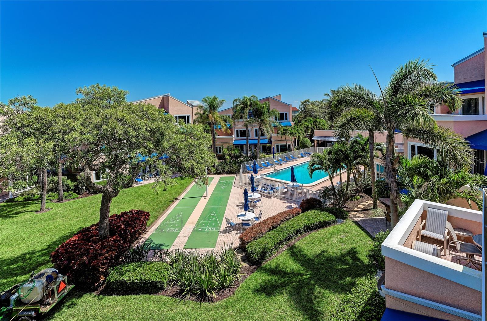 SAND CAY - Residential