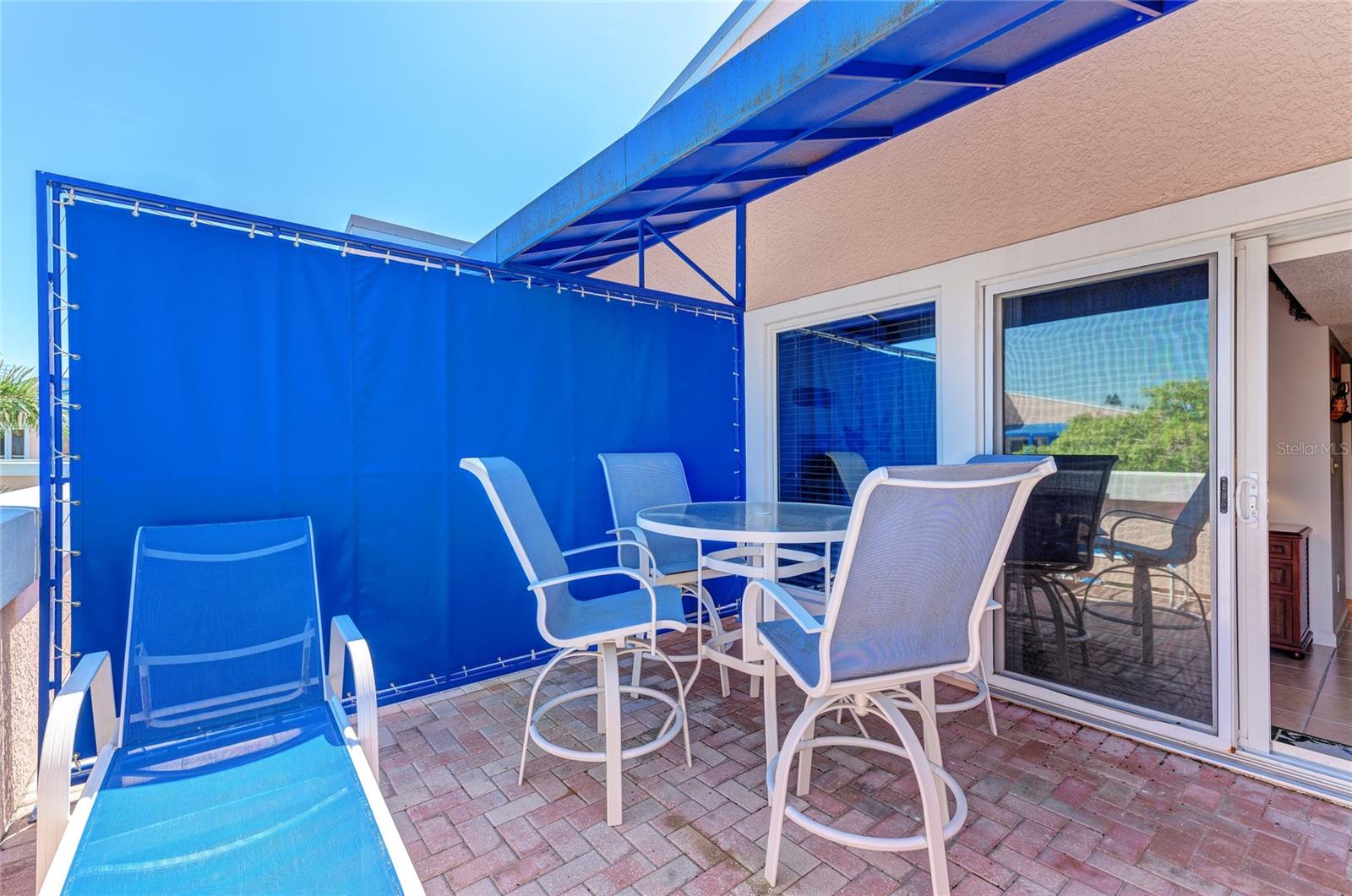 SAND CAY - Residential