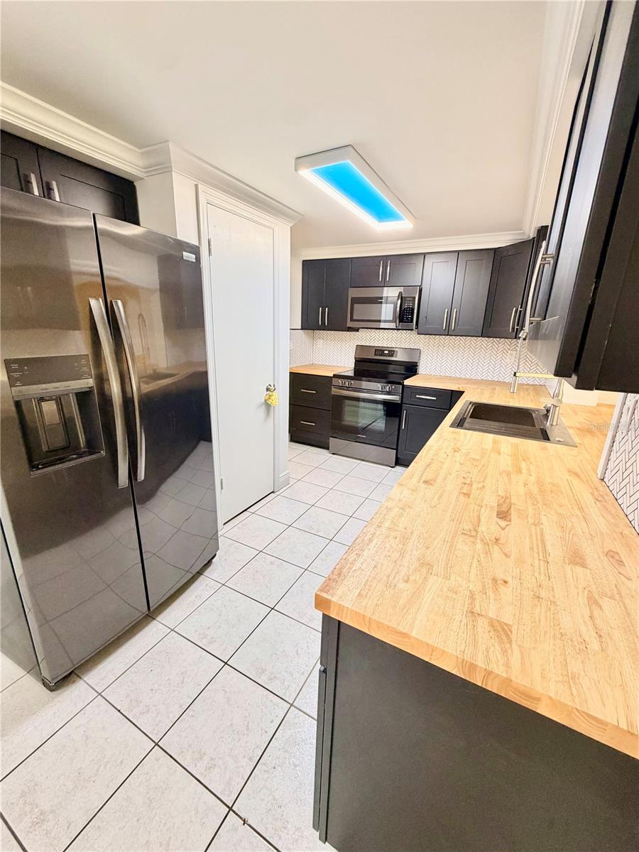BEACON WOODS VILLAGE - Residential