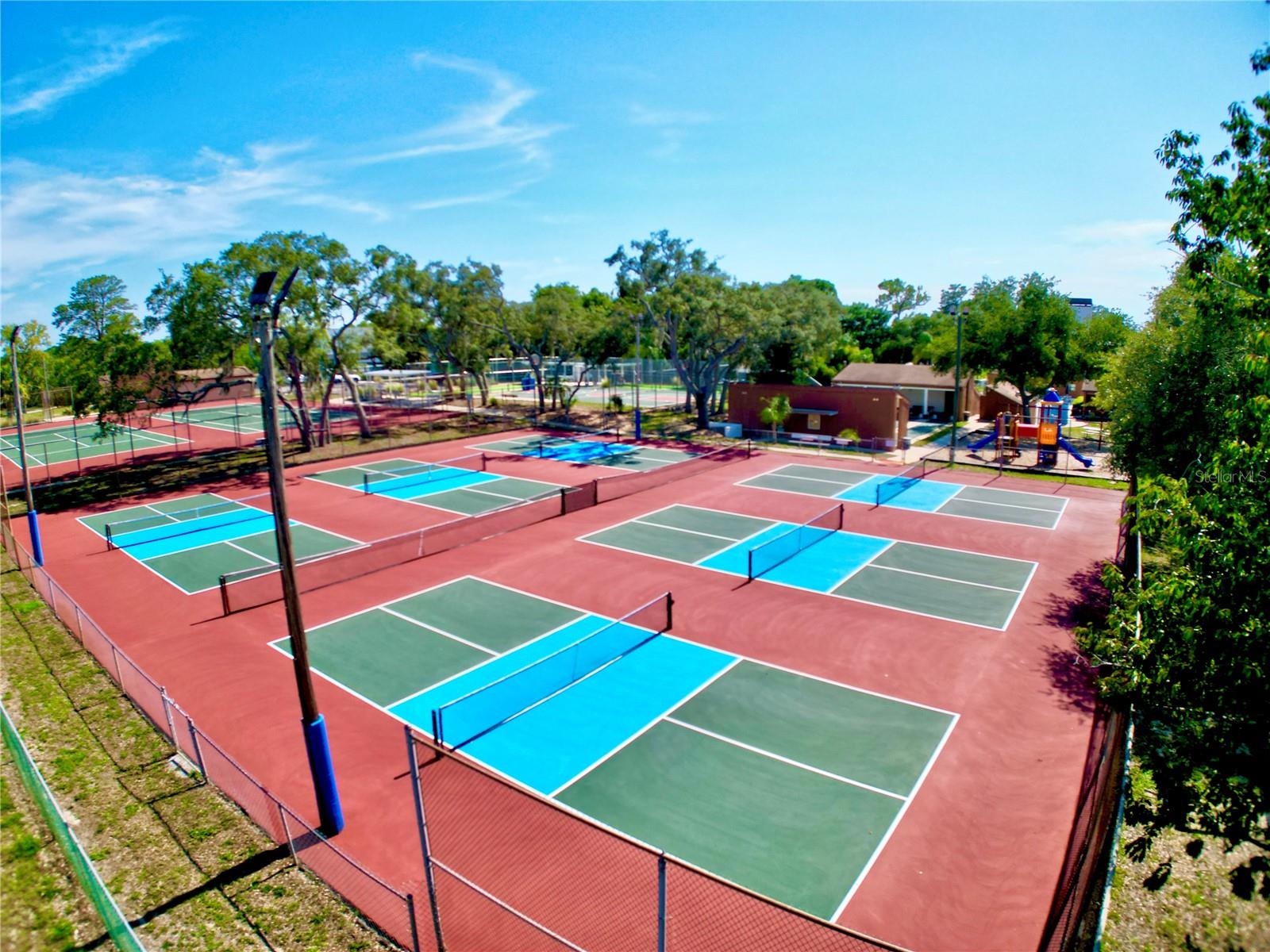 BEACON WOODS VILLAGE - Residential