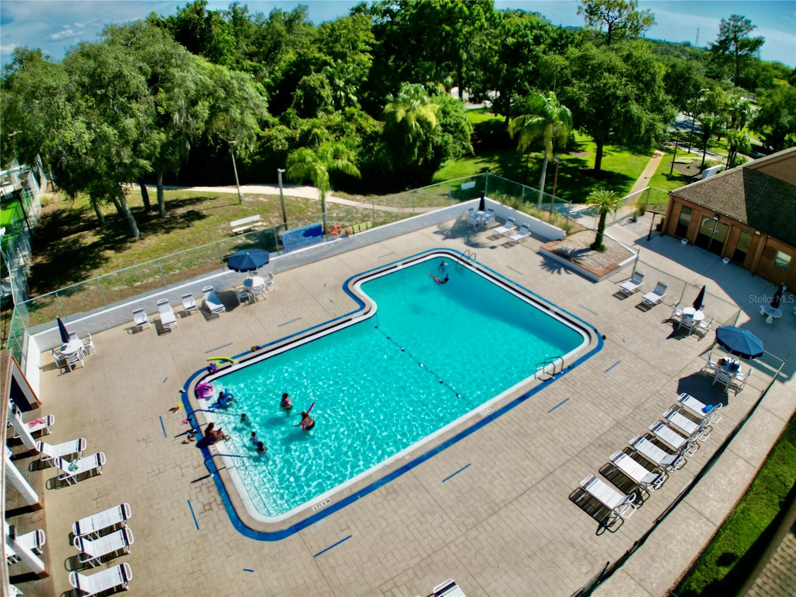 BEACON WOODS VILLAGE - Residential
