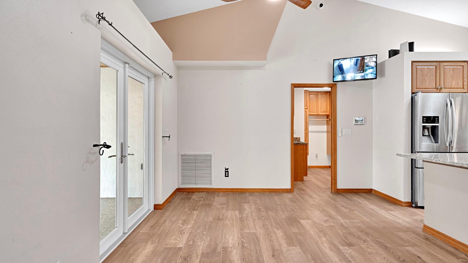 CRESCENT WEST SUB - Residential