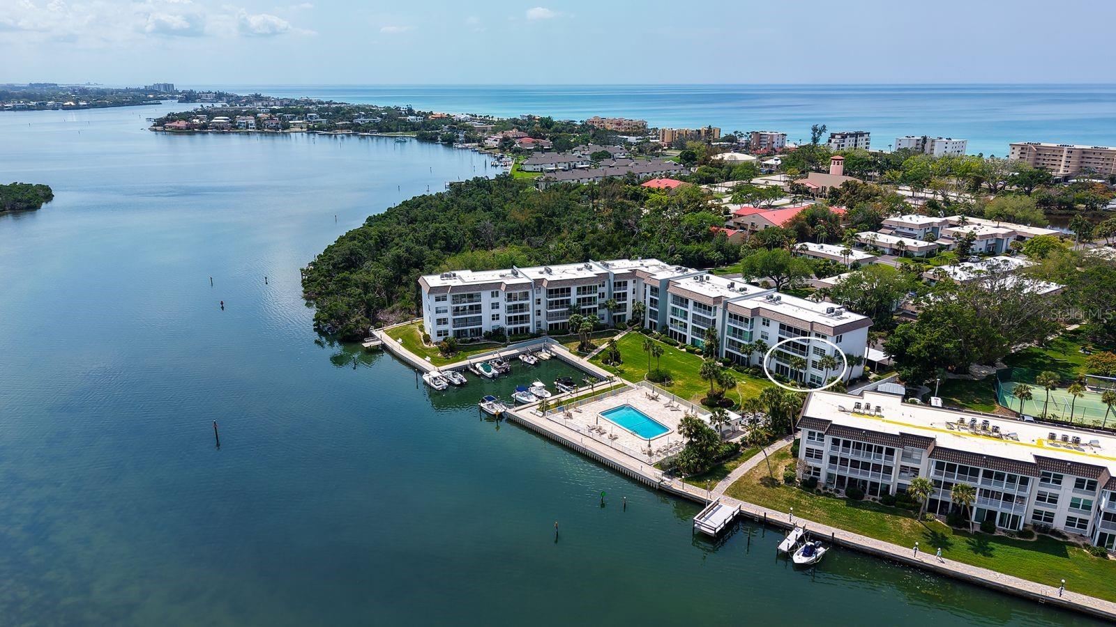 SUTTON PLACE - Residential
