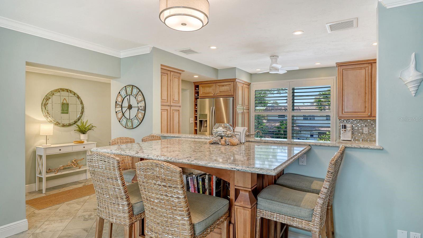 SUTTON PLACE - Residential
