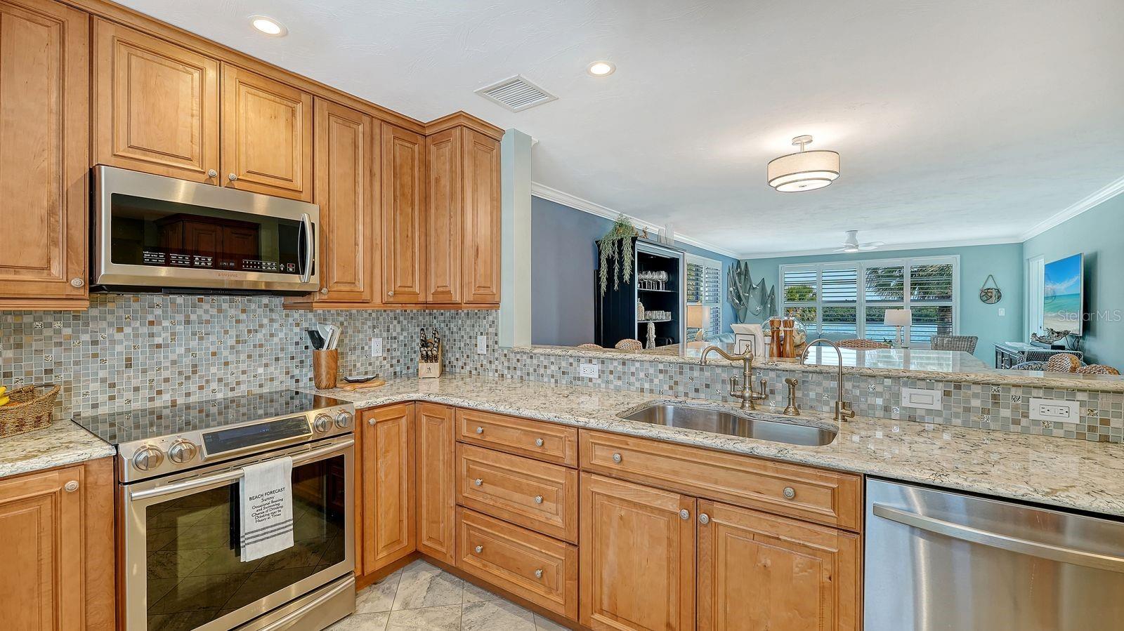 SUTTON PLACE - Residential
