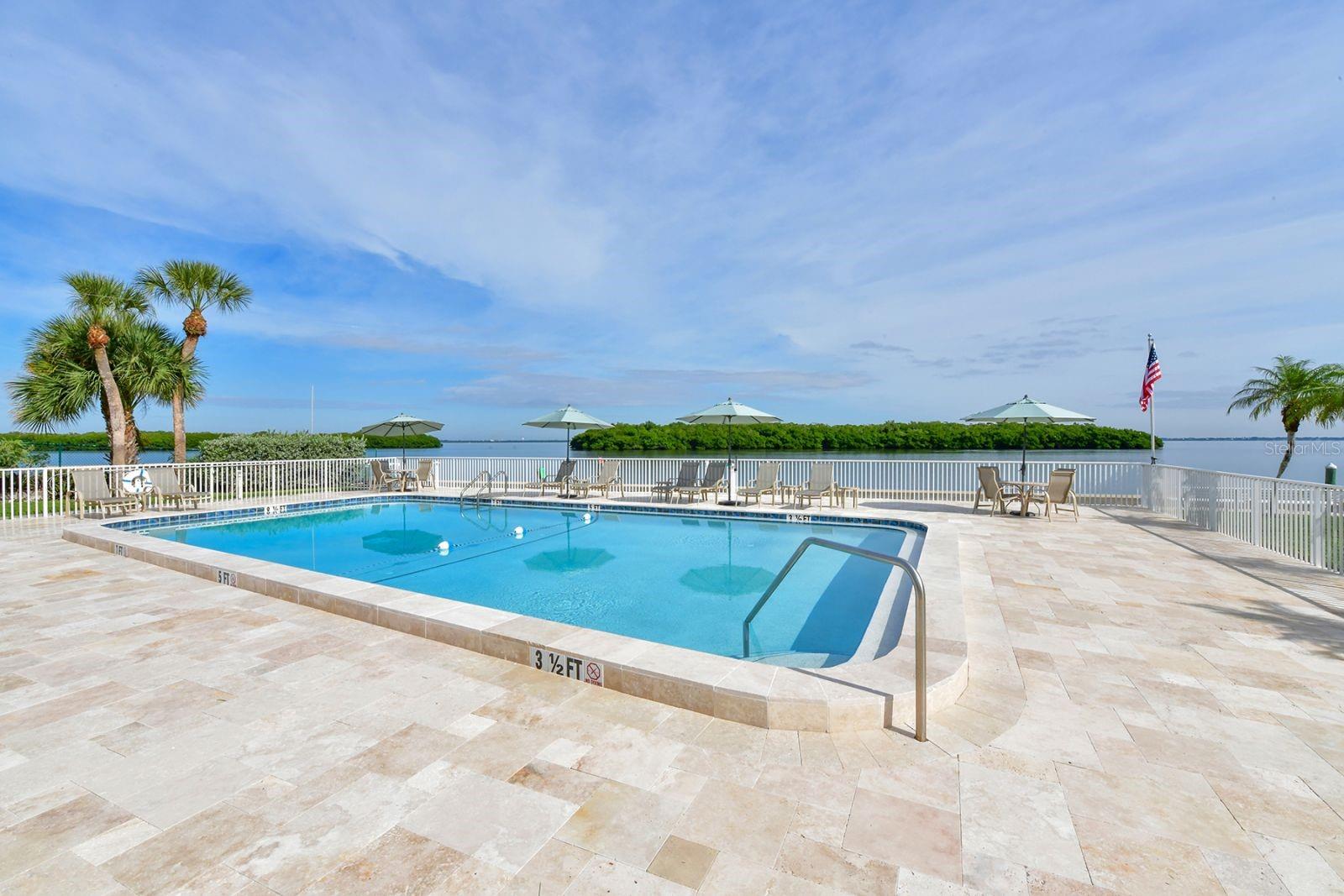 SUTTON PLACE - Residential