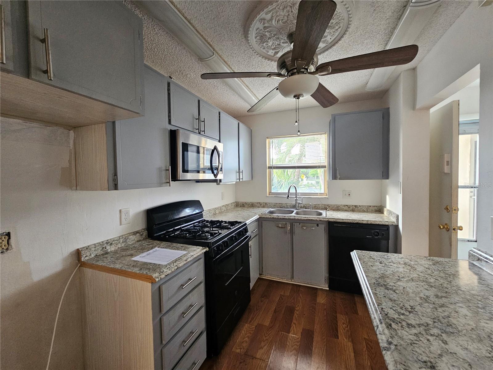 TOWN SHORES OF GULFPORT - Residential