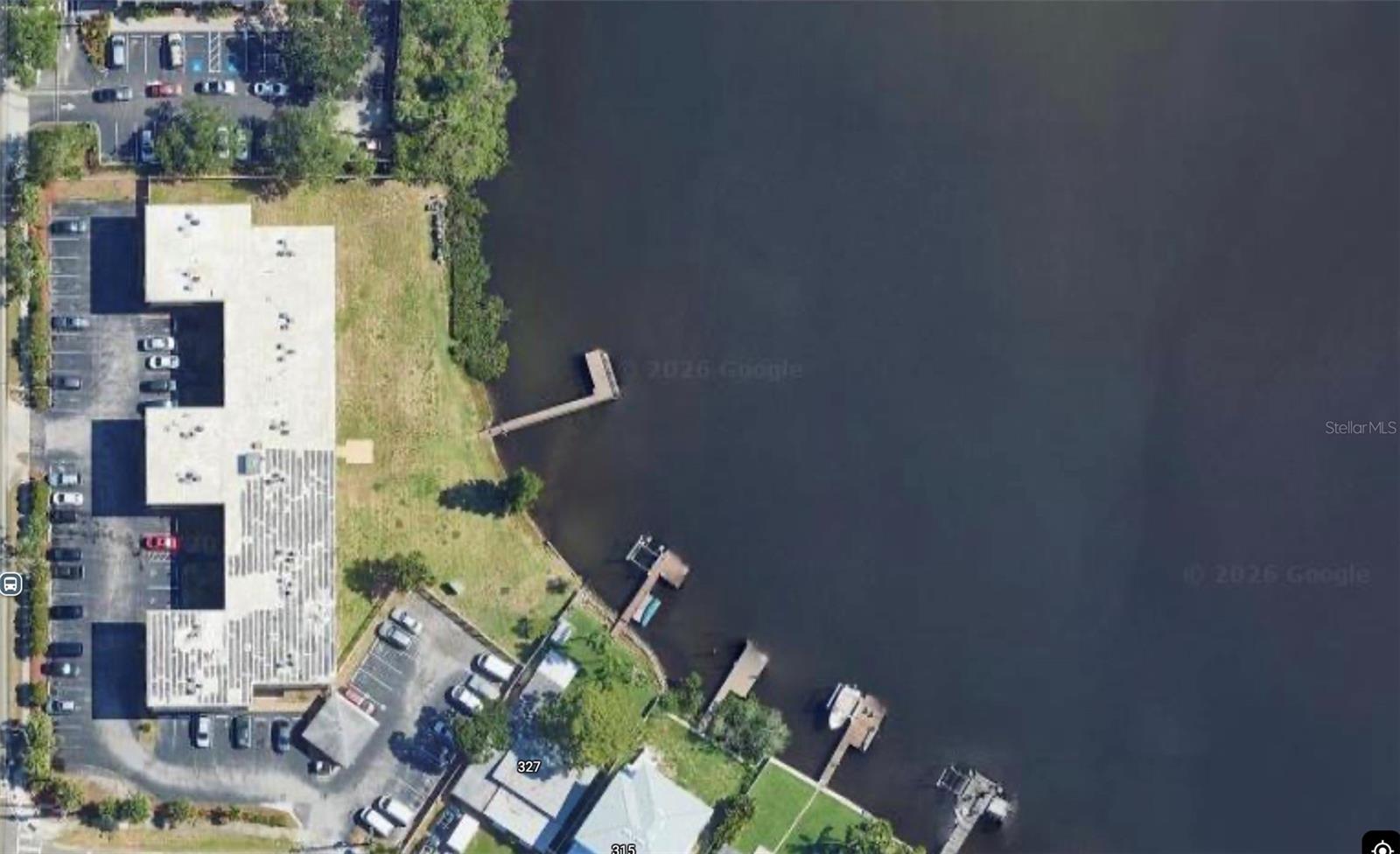 SUN-LIT SHORES SUB TRACT-B PT REP - Residential Lease