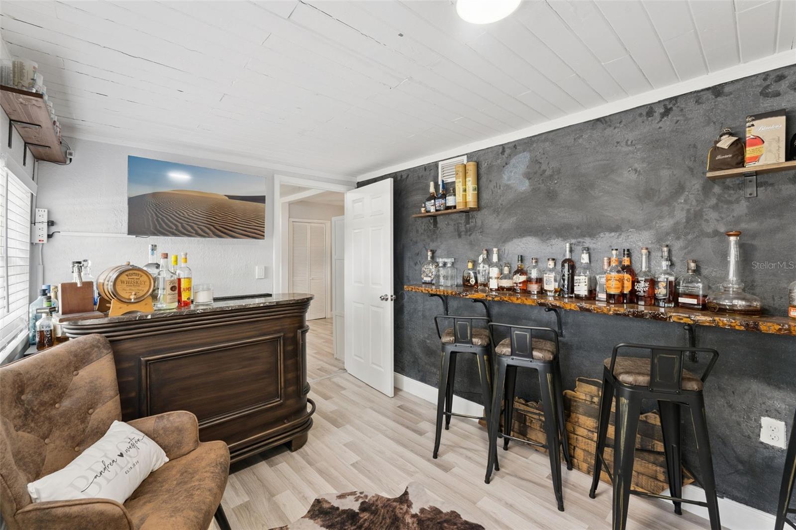 LONGWOOD - Residential