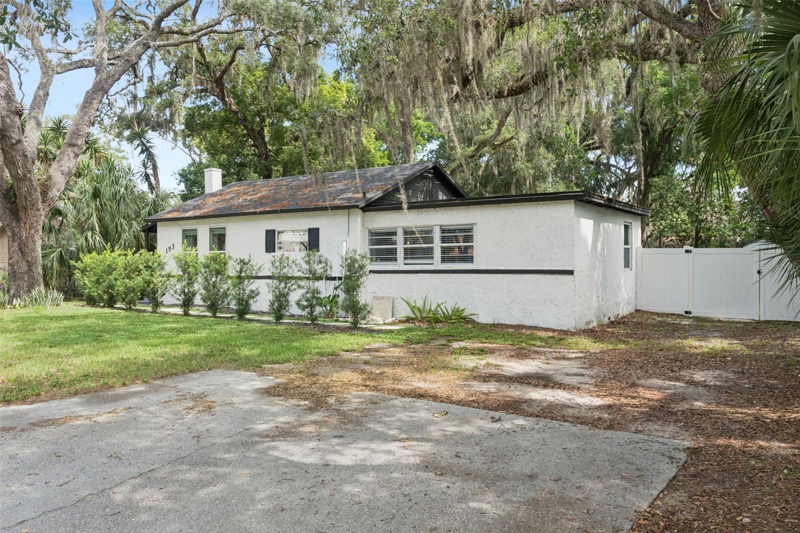LONGWOOD - Residential