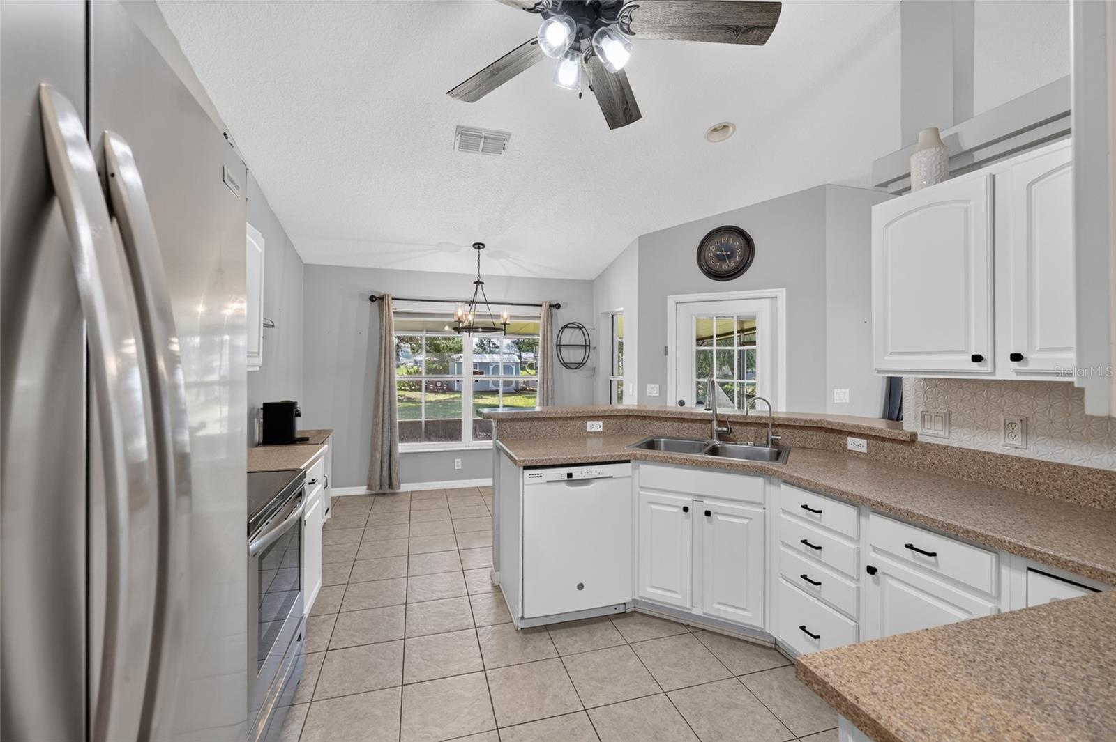 KINGSLAND COUNTRY ESTATE - Residential