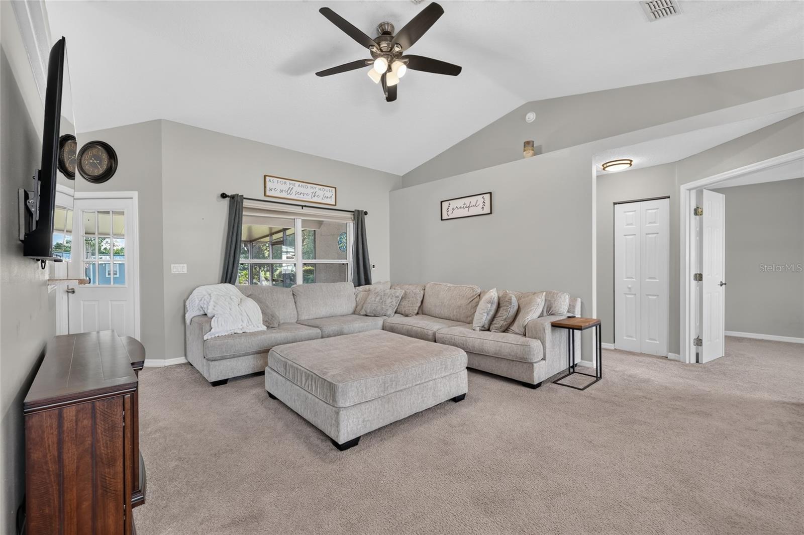 KINGSLAND COUNTRY ESTATE - Residential