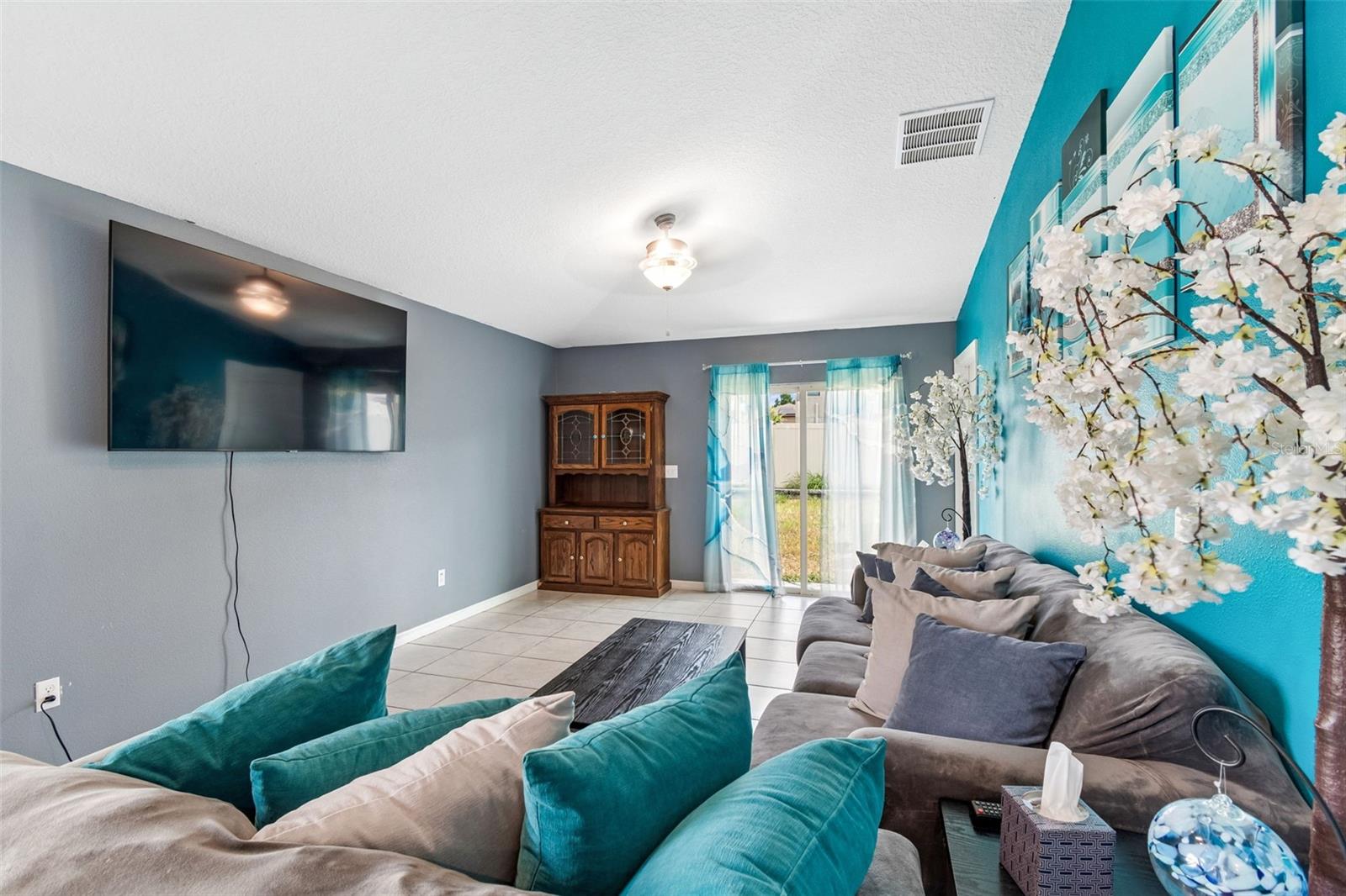 COPPERSPRING PH 3 - Residential