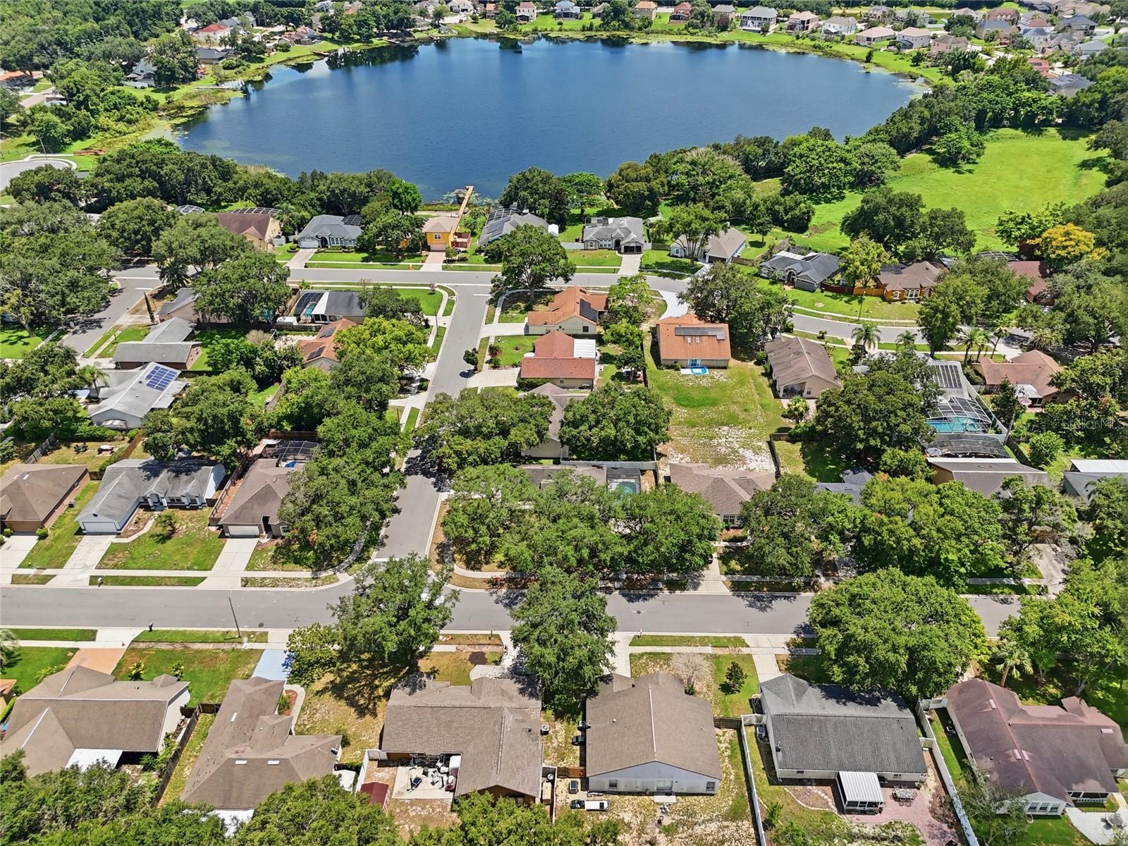 WATERSIDE - Residential