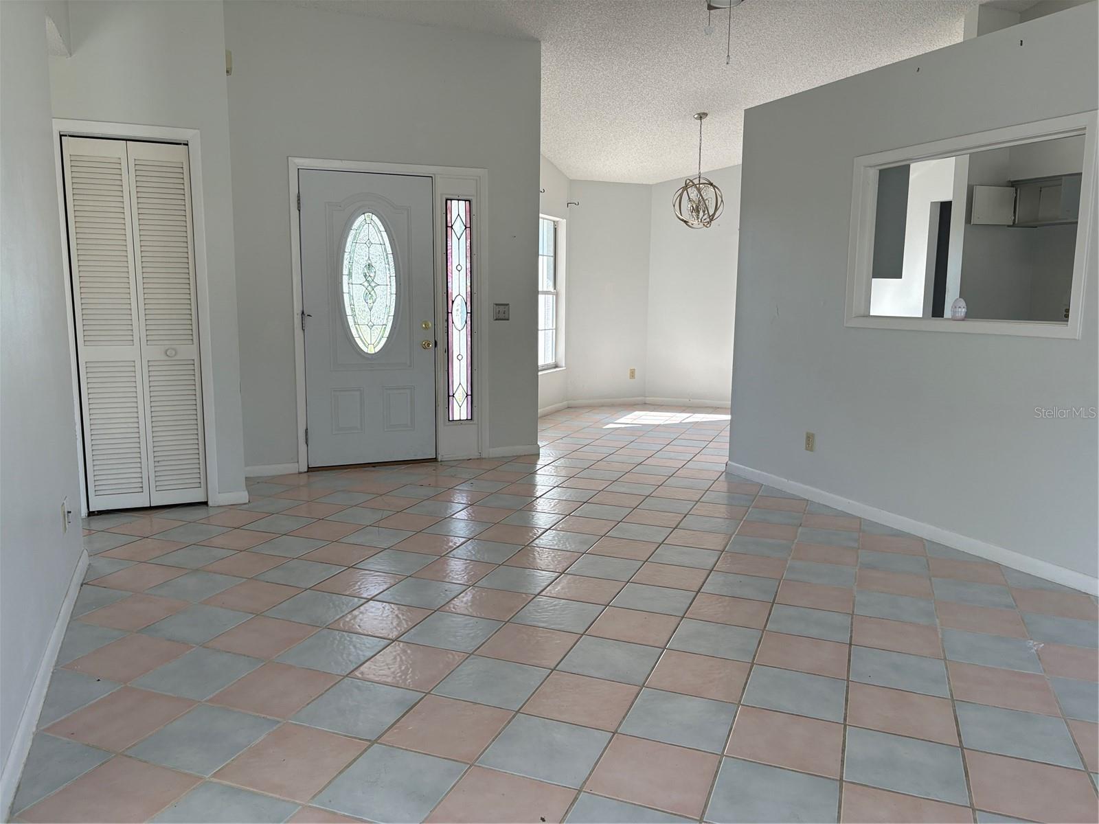 OAKWOOD VILLAGE BEVERLY HILLS PH 01 - Residential