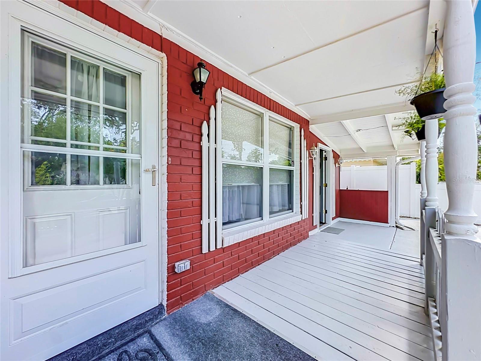 ARLINGTON EAST - Residential