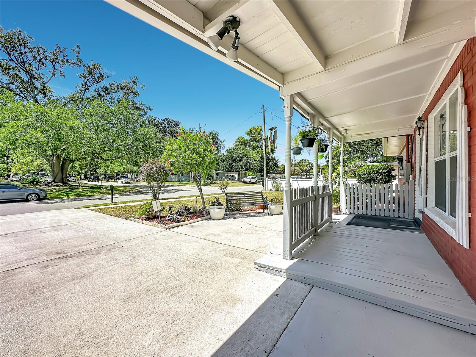 ARLINGTON EAST - Residential