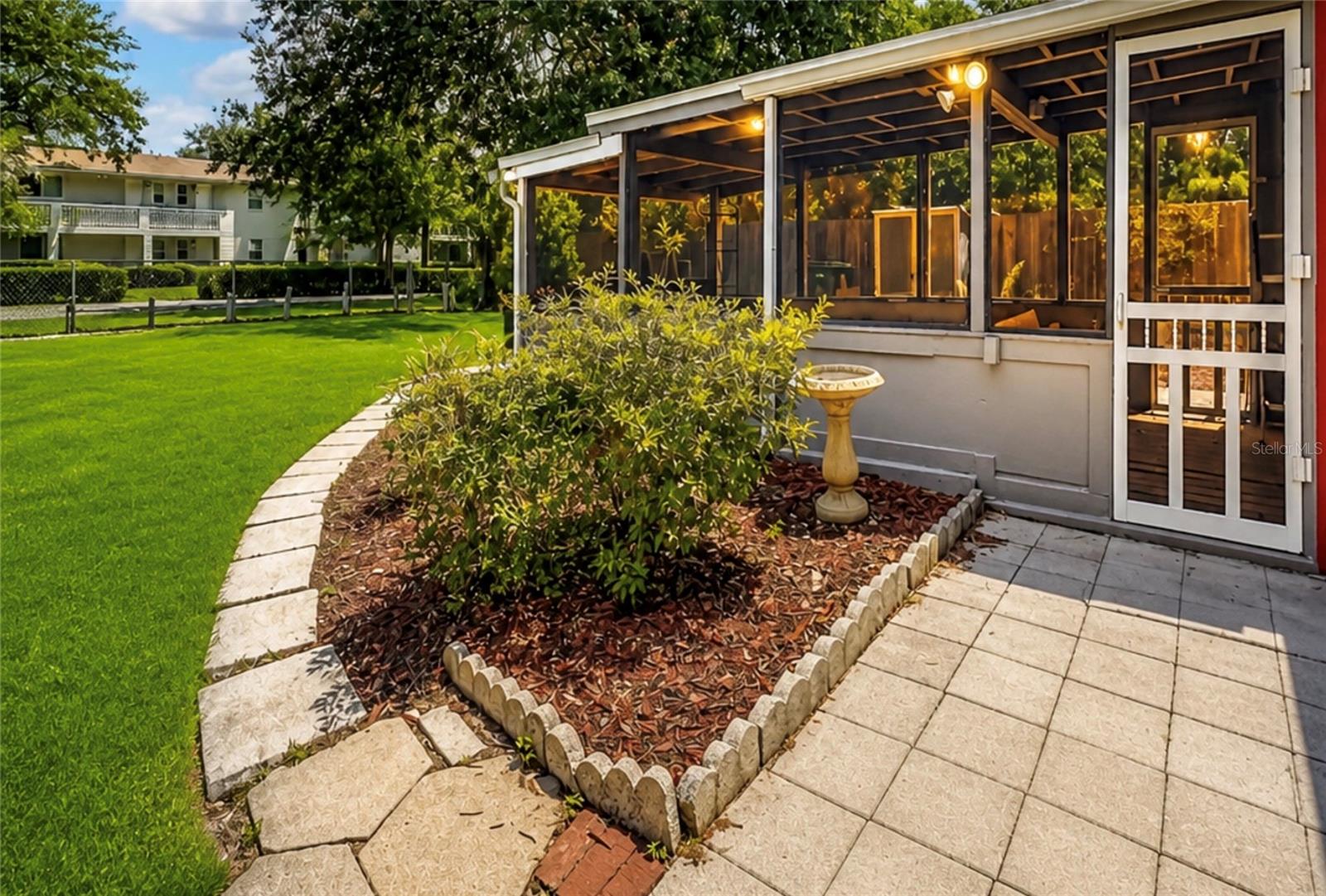 ARLINGTON EAST - Residential