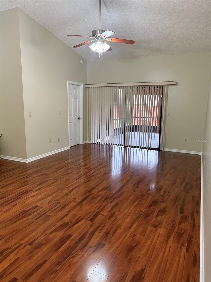 CRANES ROOST VILLAS - Residential