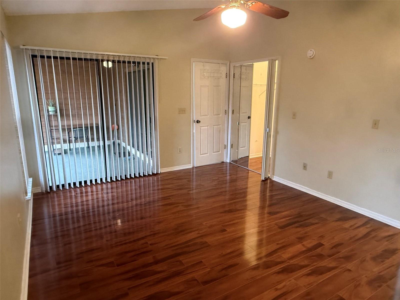 CRANES ROOST VILLAS - Residential