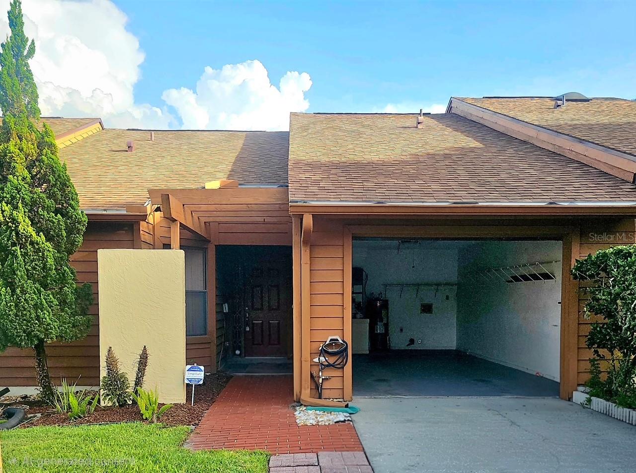 CRANES ROOST VILLAS - Residential