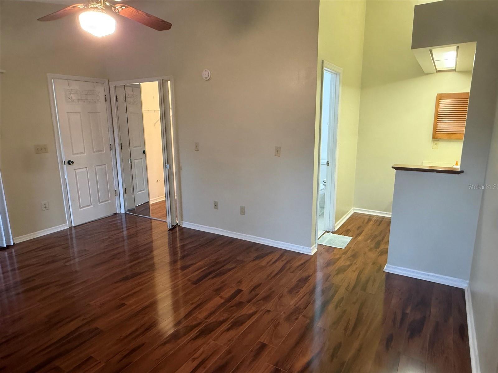 CRANES ROOST VILLAS - Residential