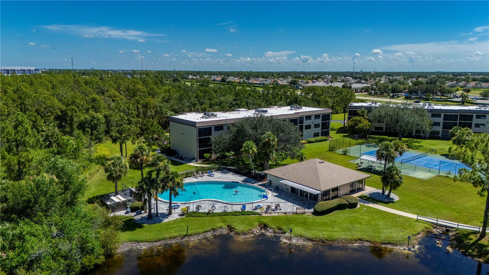 SANDHILL PINES BLDG 13 - Residential