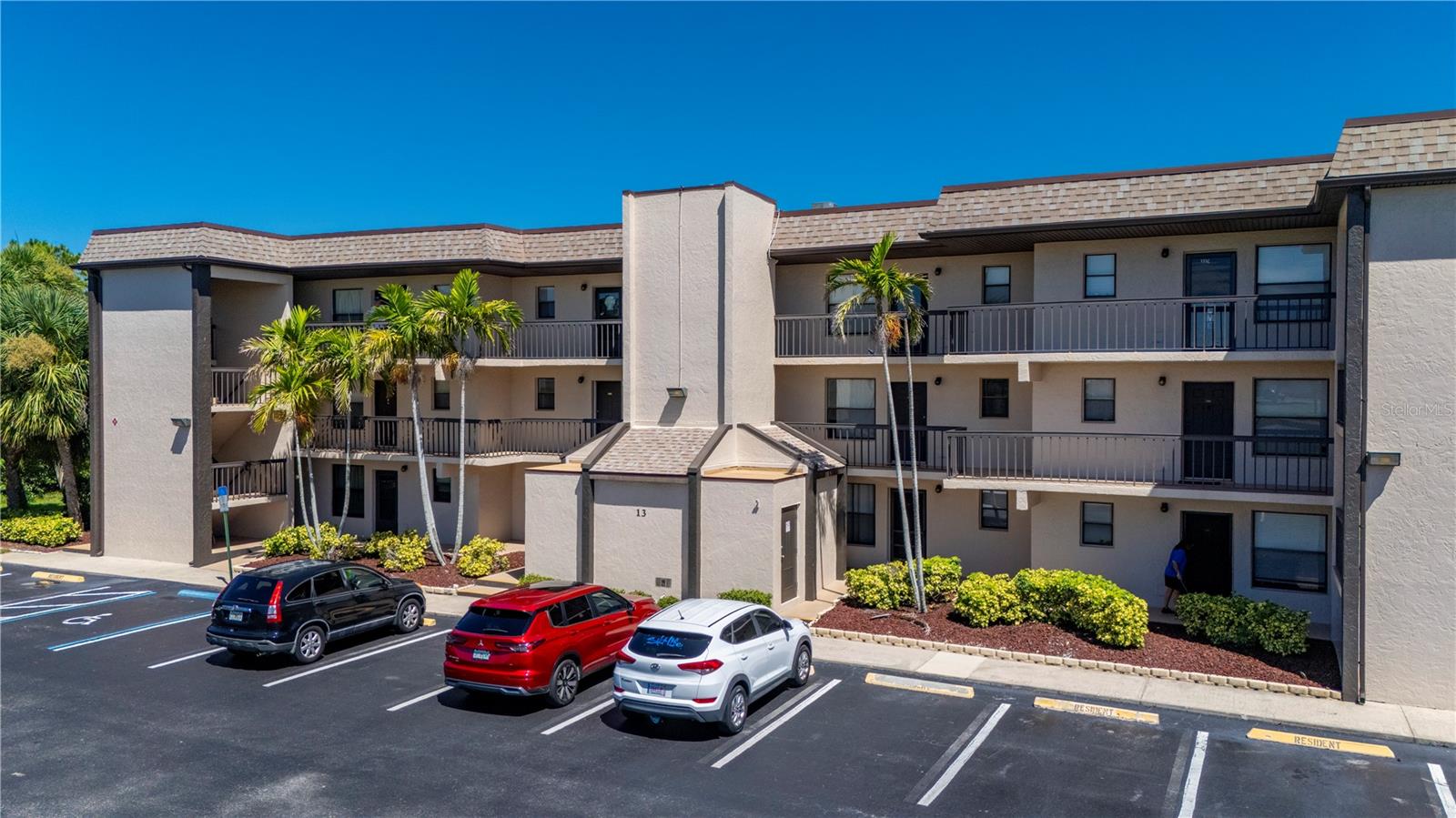 SANDHILL PINES BLDG 13 - Residential