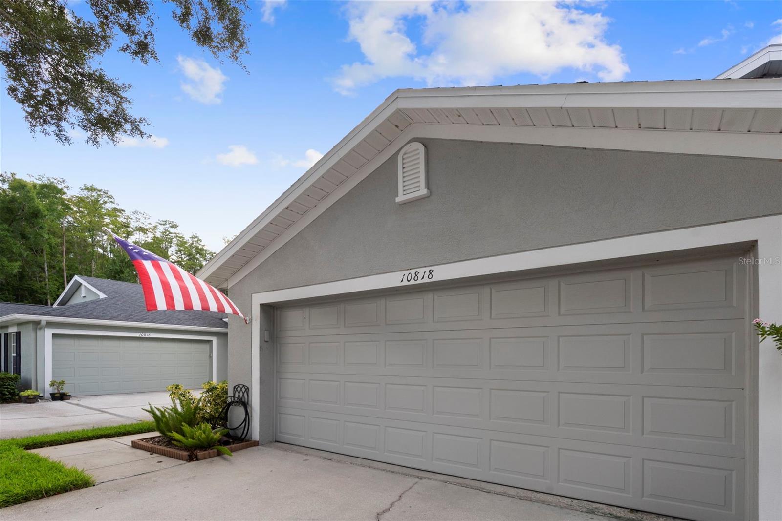 WESTMONT OAKS - Residential