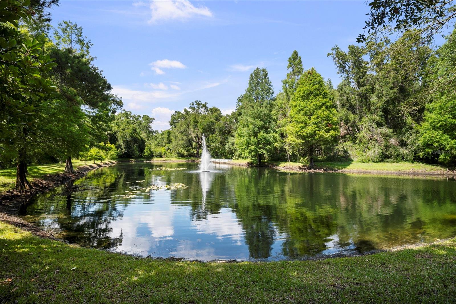 WESTMONT OAKS - Residential