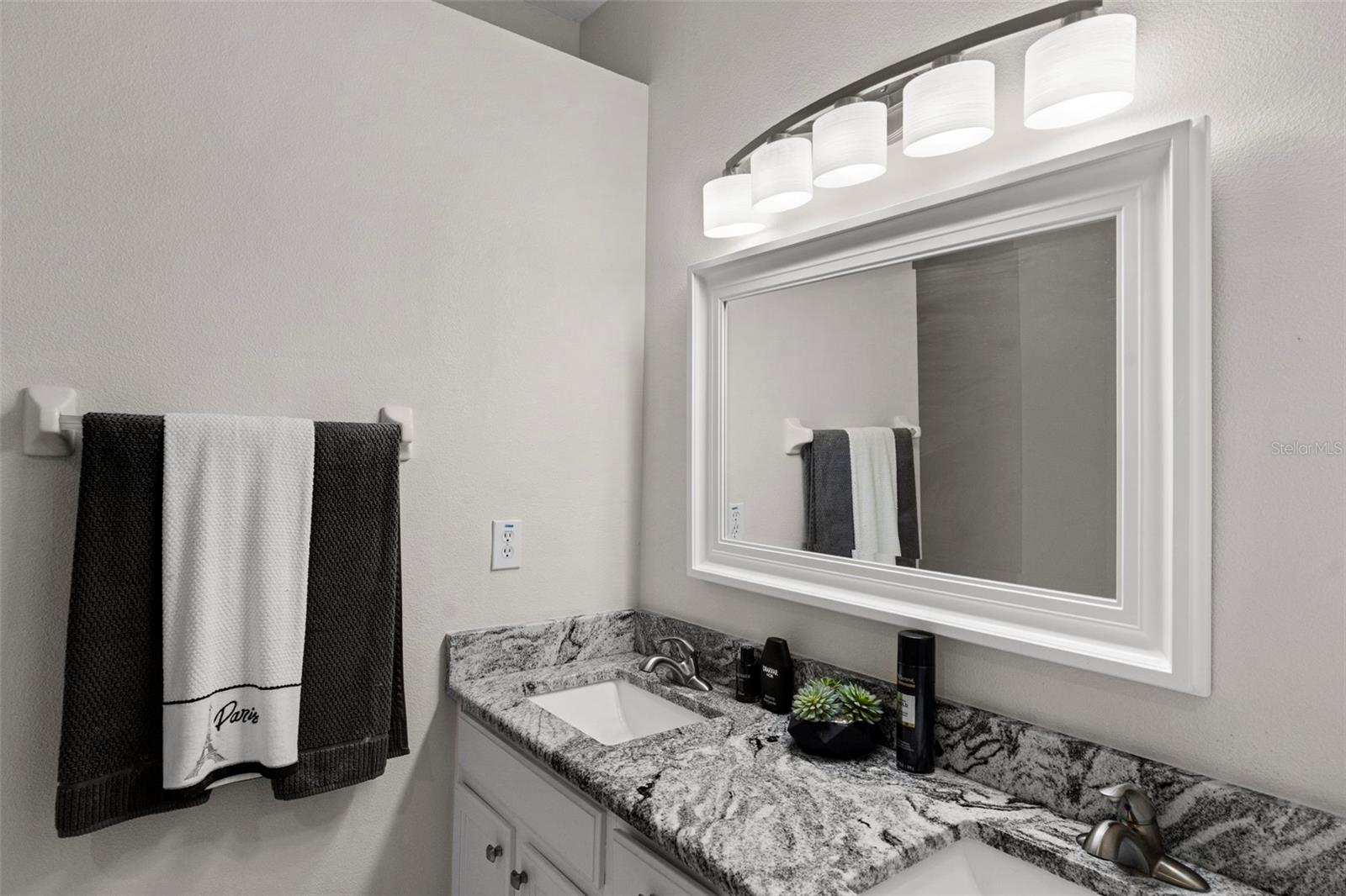 WESTMONT OAKS - Residential