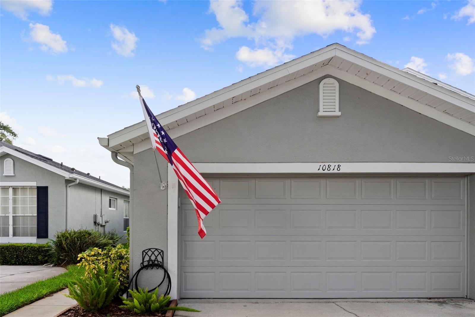 WESTMONT OAKS - Residential