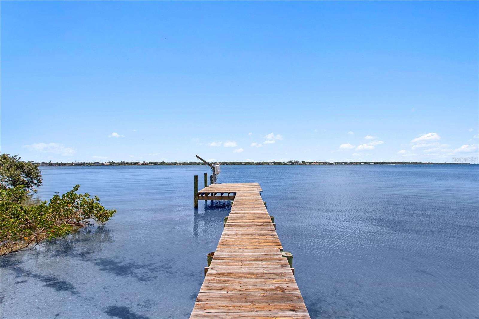SNEAD ISLAND - Residential