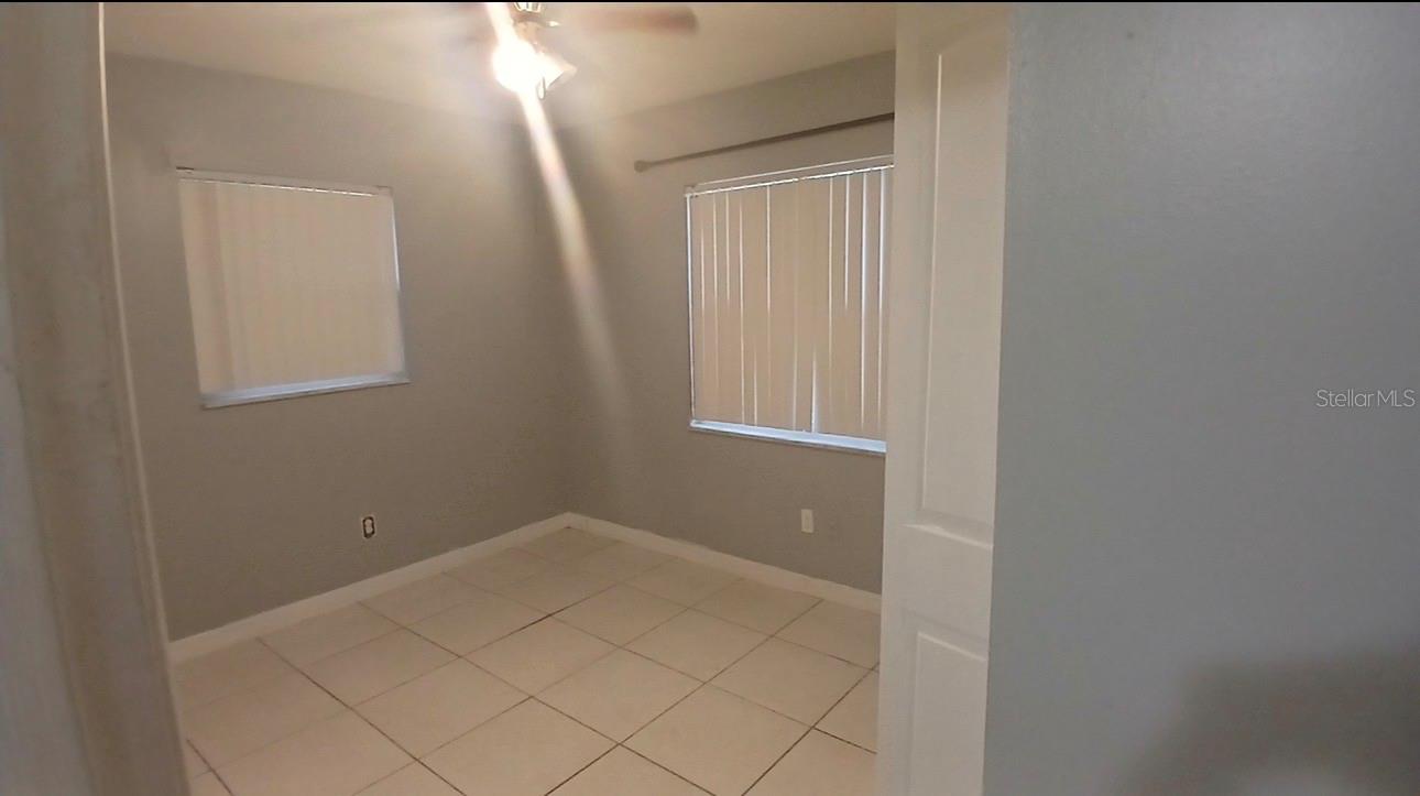 SIESTA HILLS - Residential