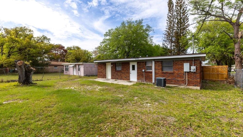 BAY ST PARK - Residential