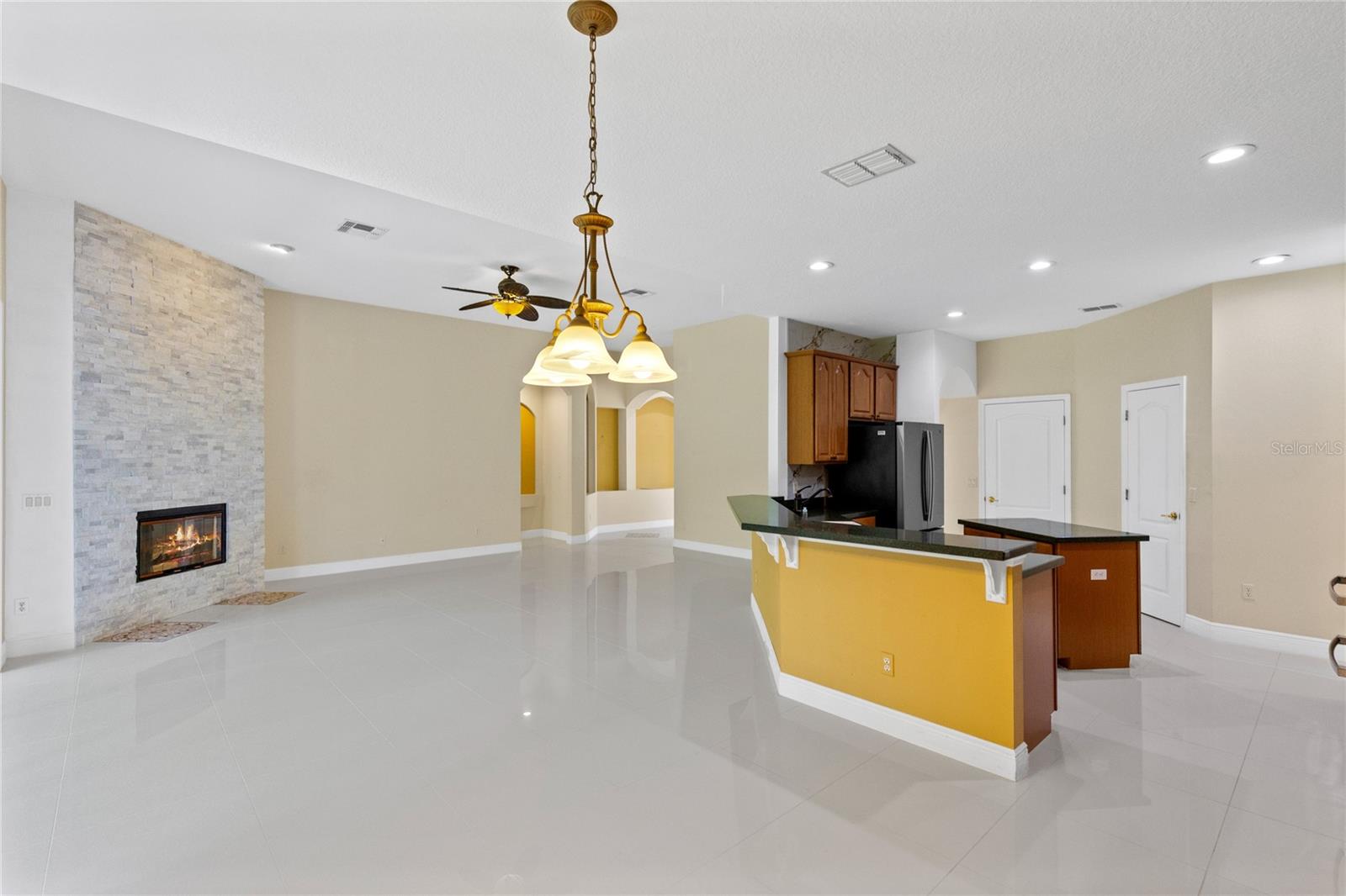 TIMBER ISLE - Residential