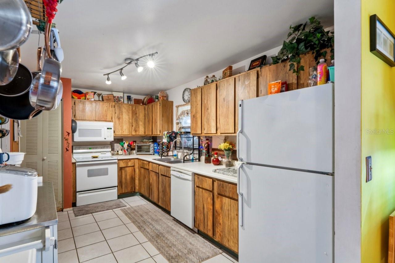 BAYSIDE MEADOWS PH II - Residential