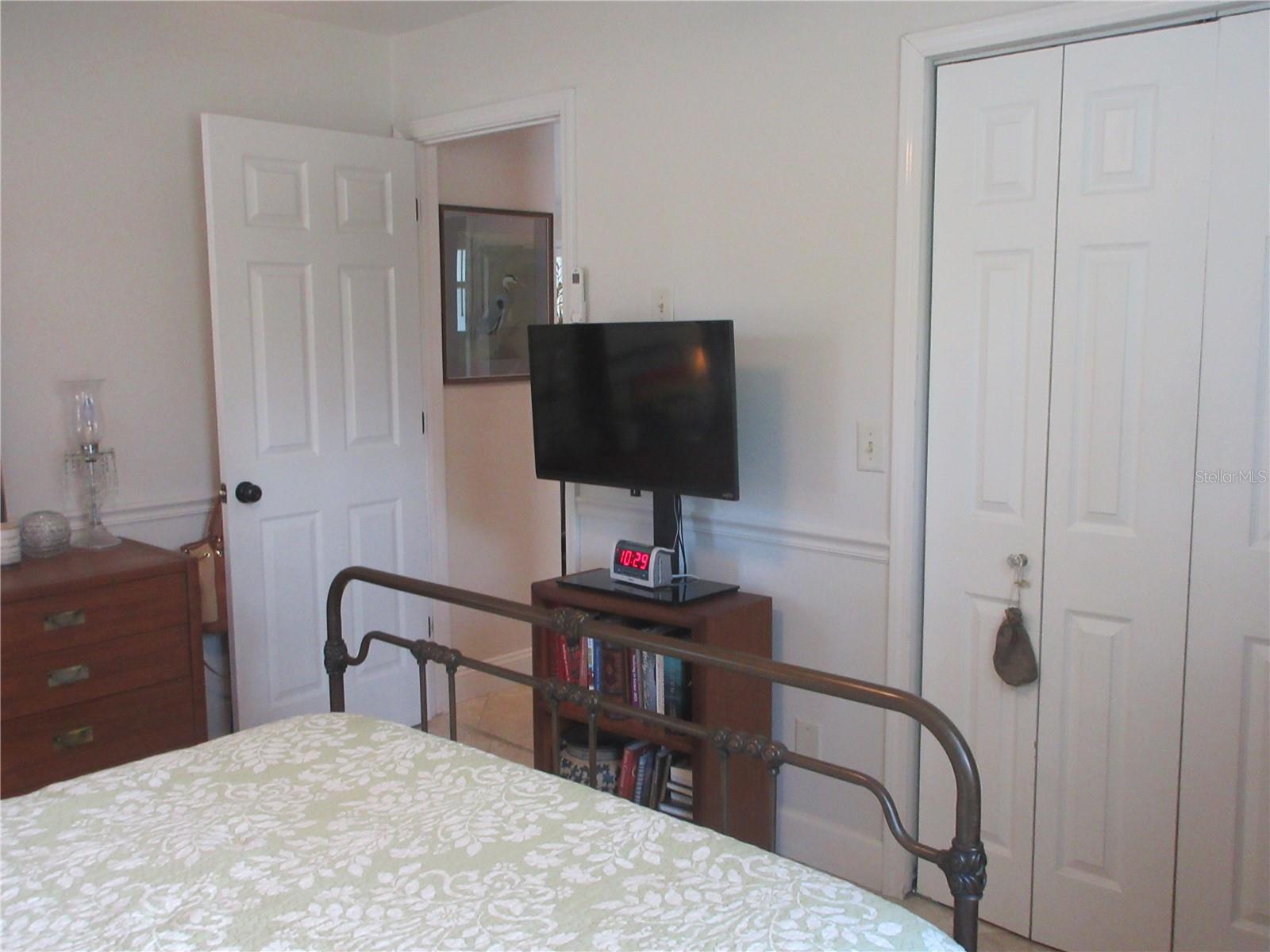 WOODS & LAKES - Residential