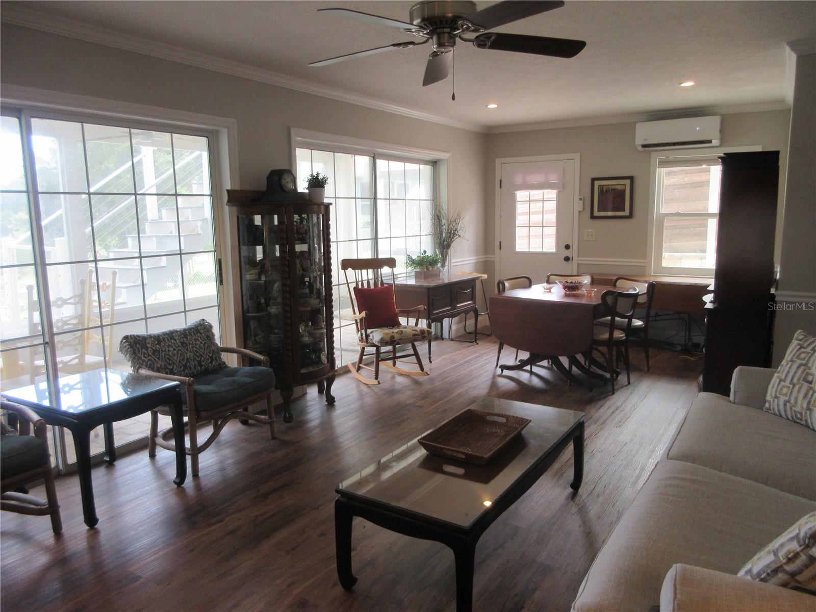 WOODS & LAKES - Residential