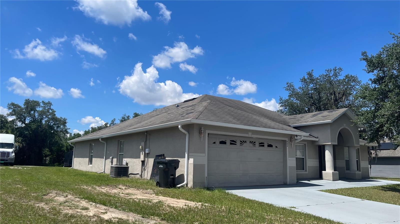 HATCHWOOD ESTATES - Residential