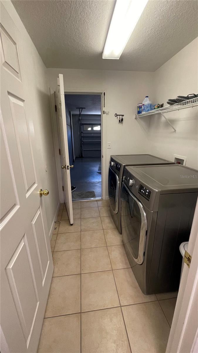 HATCHWOOD ESTATES - Residential