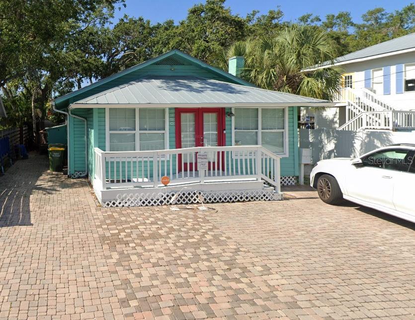 TOWLES - Residential