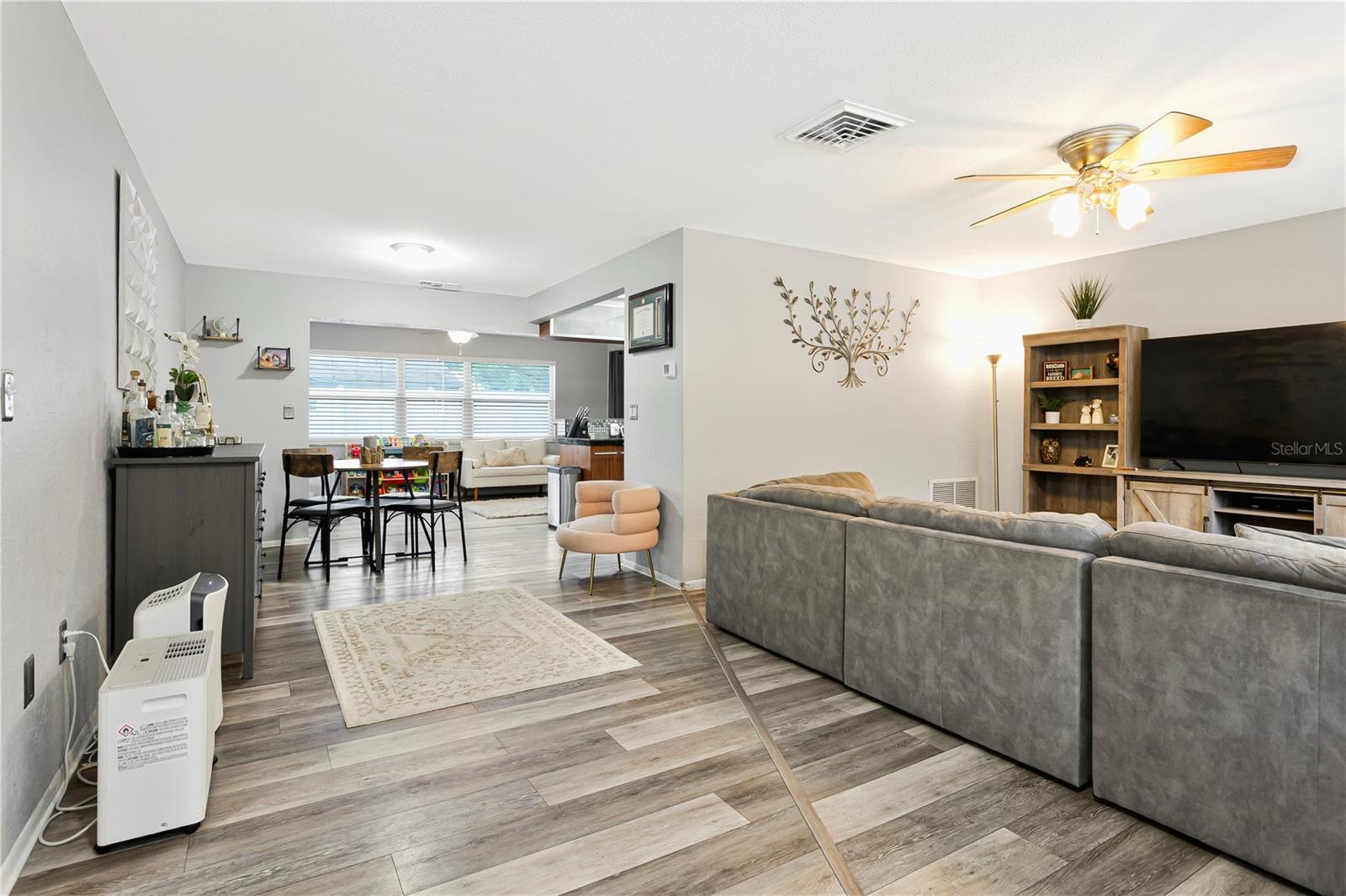 SUNSHINE ESTATES - Residential
