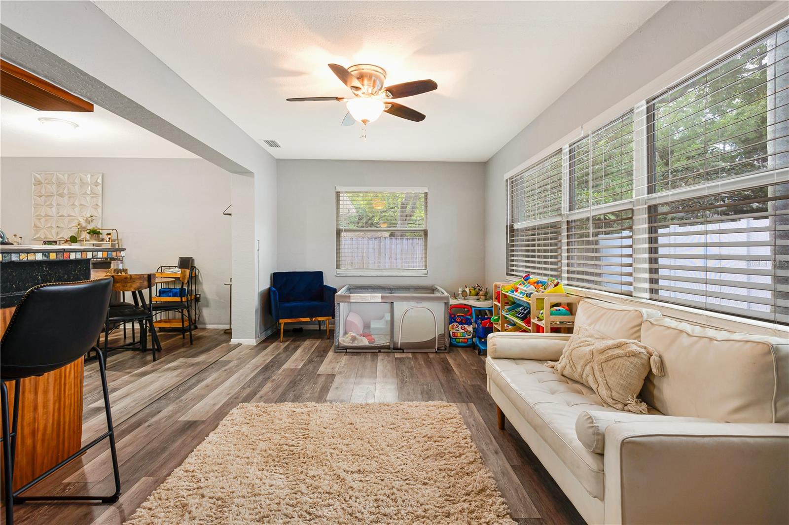 SUNSHINE ESTATES - Residential