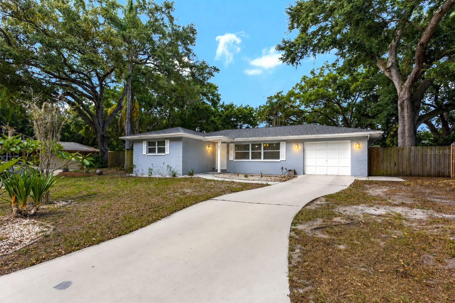 SUNSHINE ESTATES - Residential